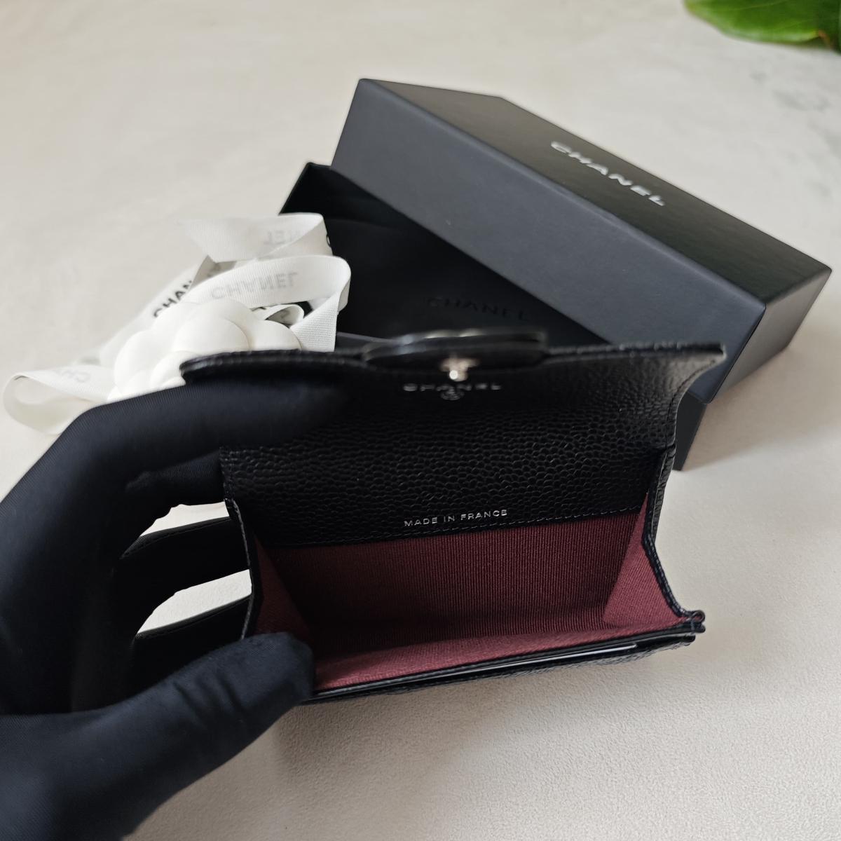 Chanel Wallet black with sliver hardware