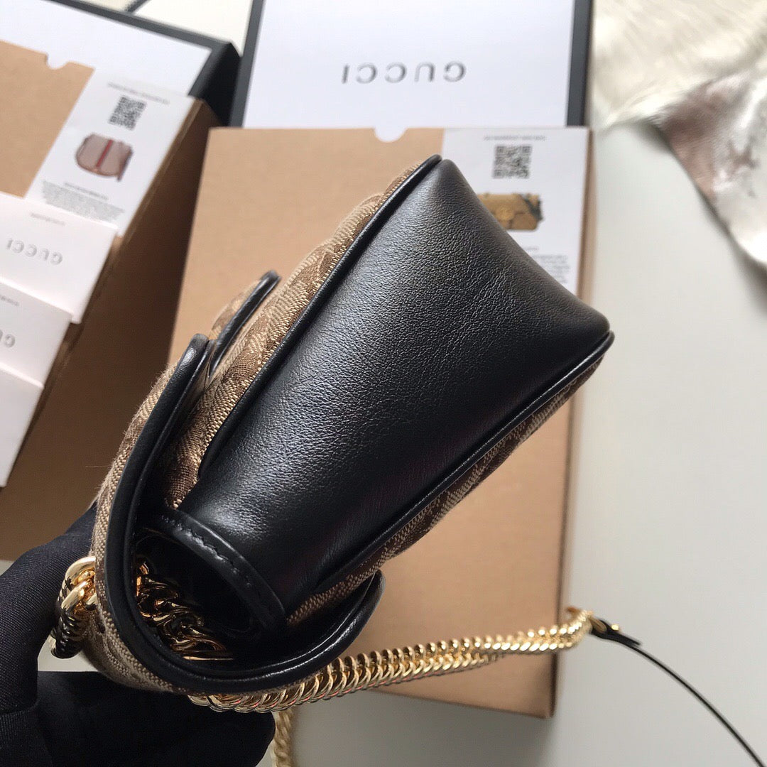 Gucci GG Marmont GG Shoulder Bag Small