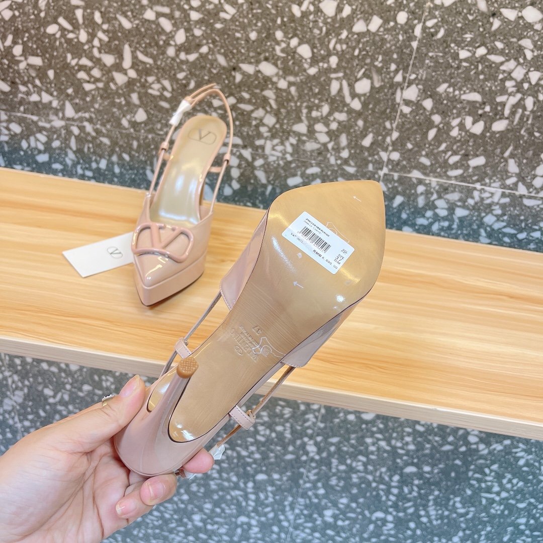 Valentino Women Nude Patent Leather Slingback Pumps