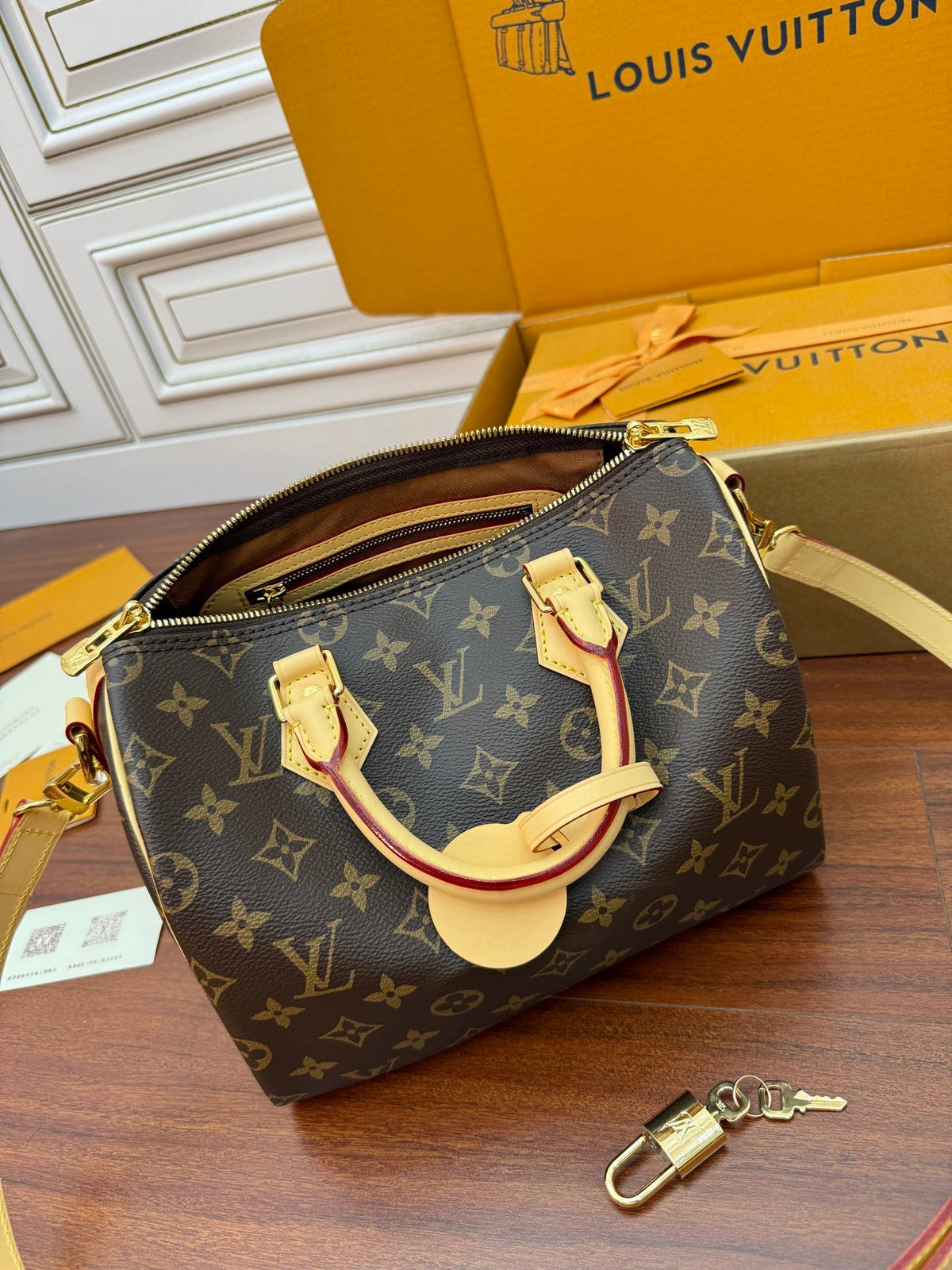 Louis Vuitton Speedy Bandoulière 25 Handbag in Monogram