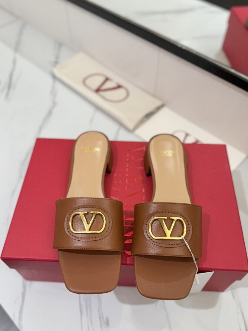Valentino Brown Sandel
