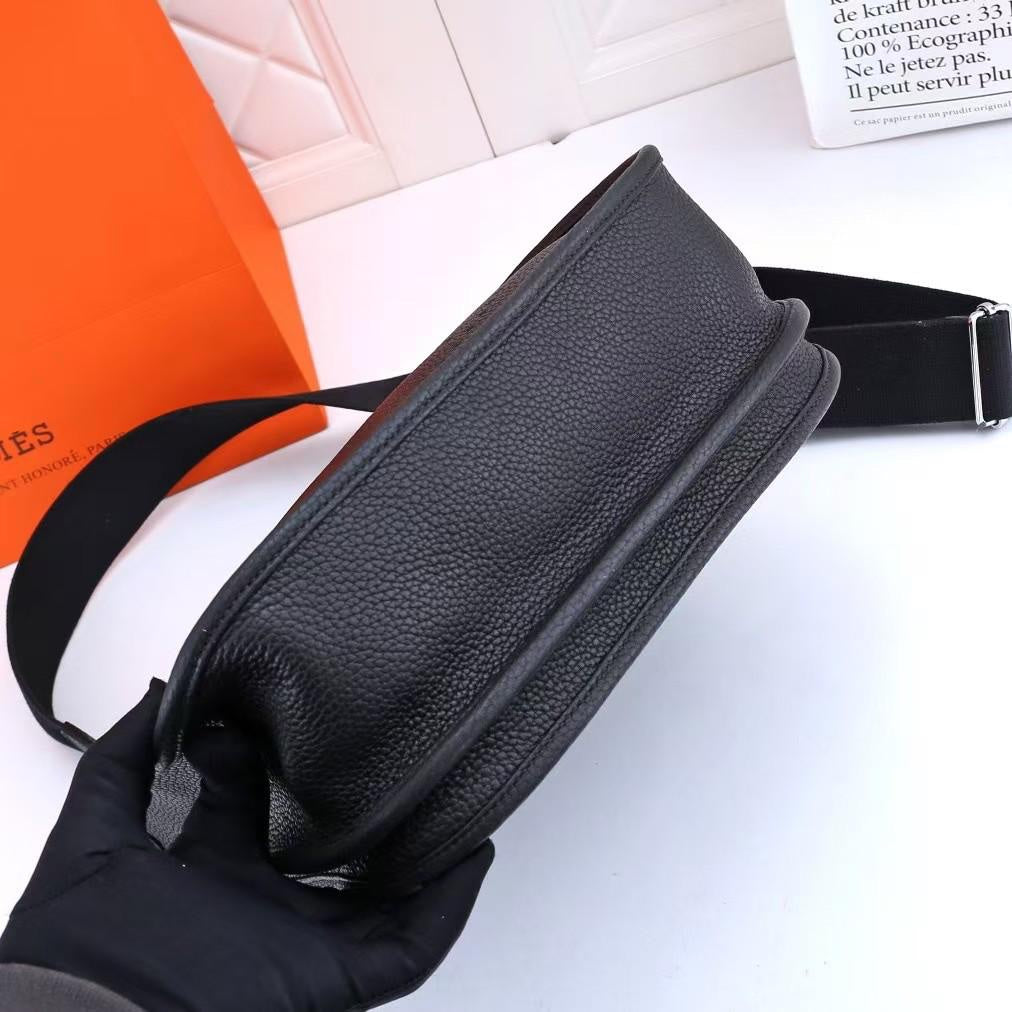 HN Evelyne III 29 Black