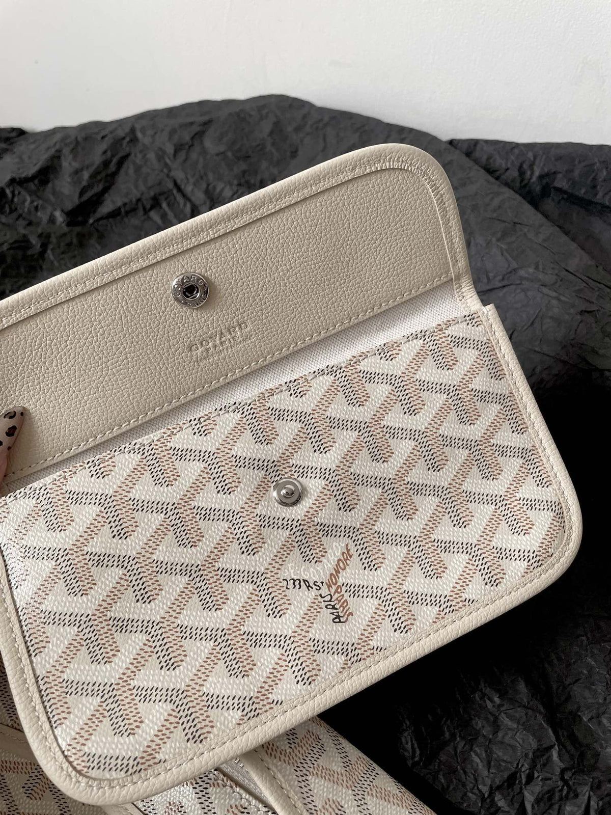 GOYARD Goyardine Boheme Hobo White