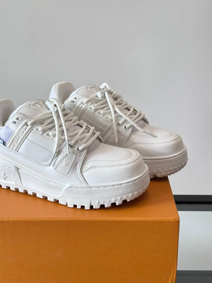 LV Men White Leather Sneakers