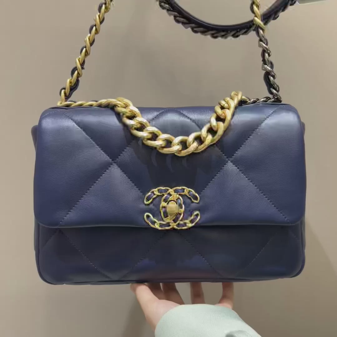 CHANEL 19 Bag Small Navy Blue