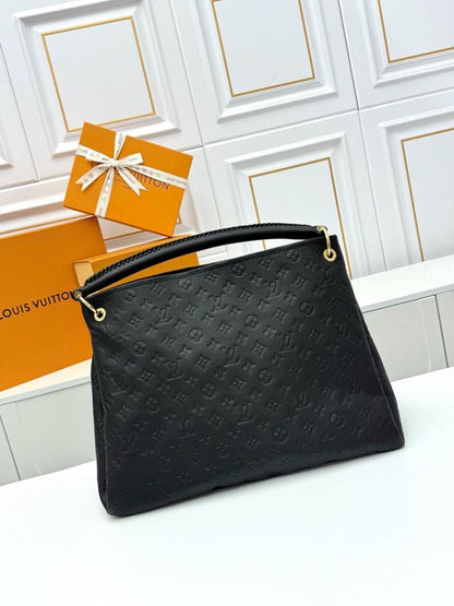 Louis vuitton artsy mm black bag