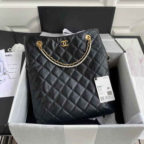 Chanel Leather Shoulder Bag – Shopping Tote Bag