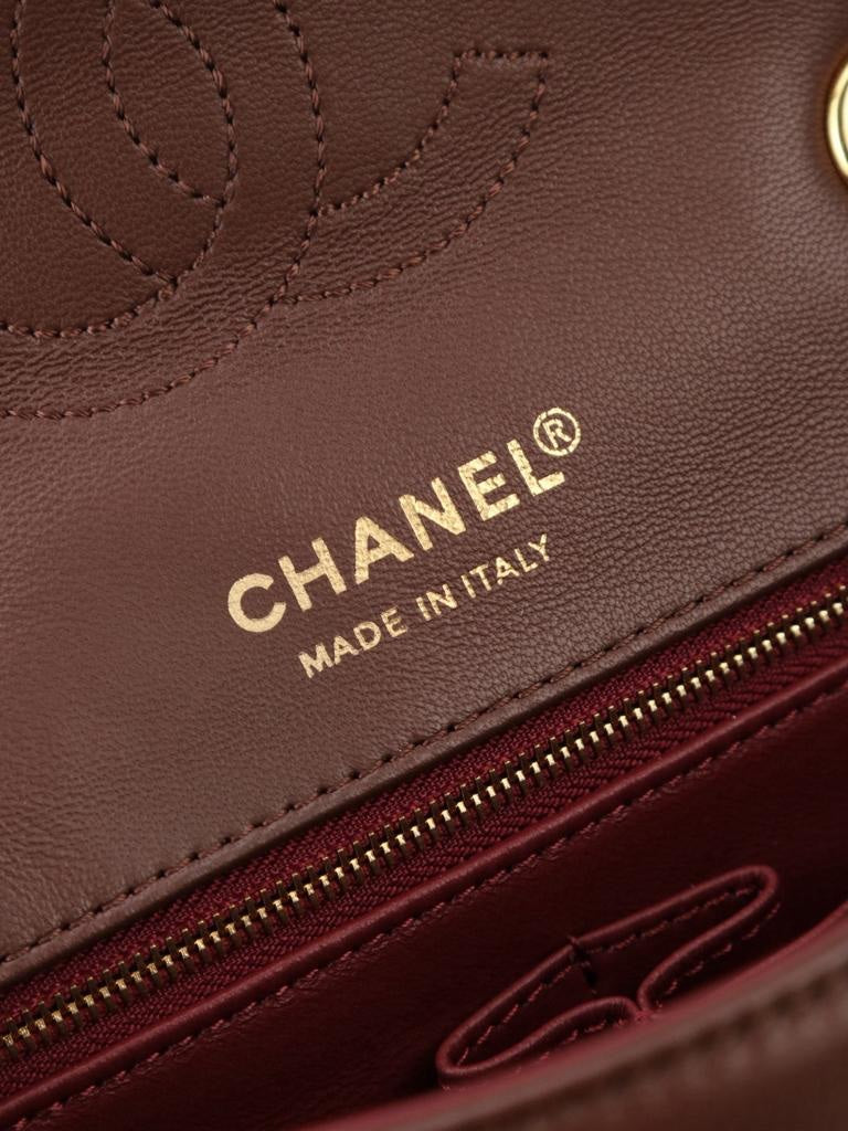 Chanel flap bag quilted leather
