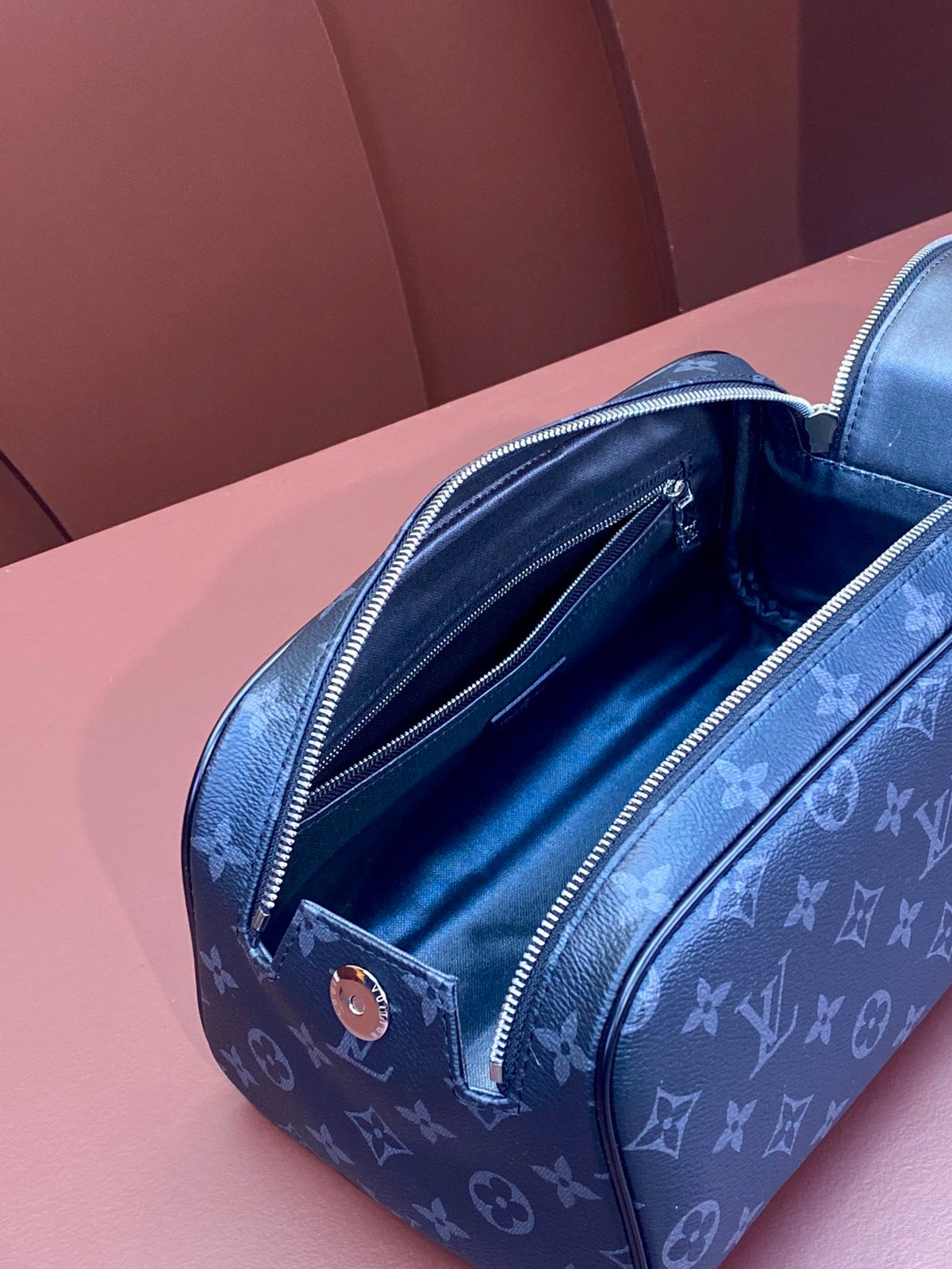 Louis Vuitton Dopp Kit Toilet Pouch