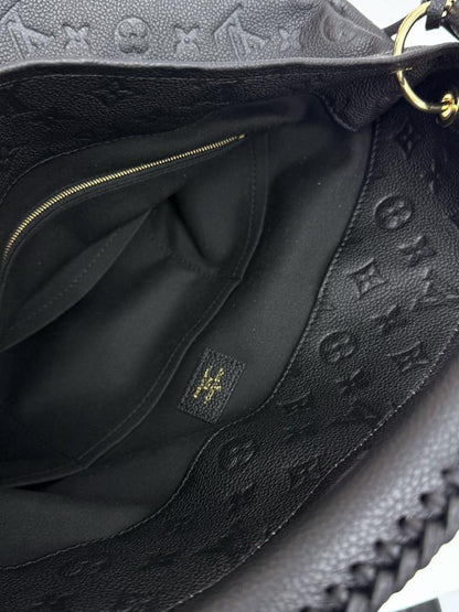 Louis vuitton artsy mm black bag