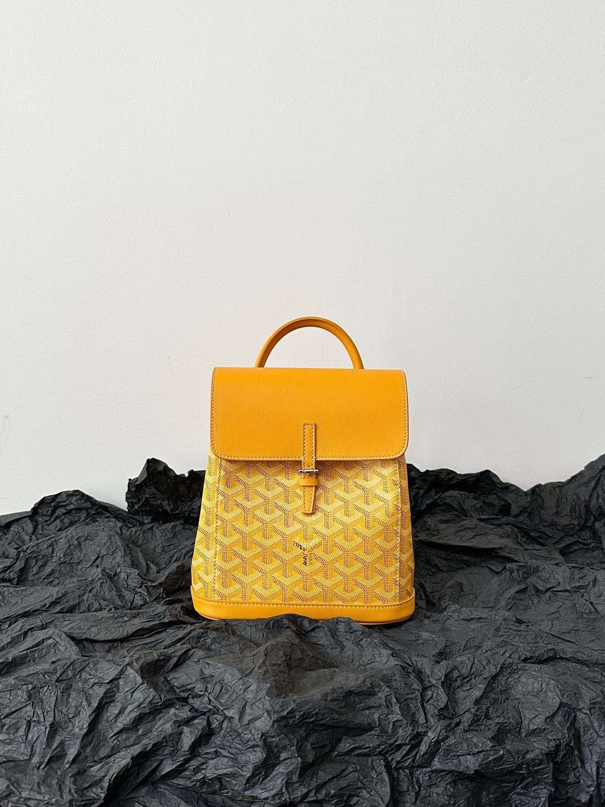 Goyard Mini Backpack Yellow Monogram Pattern 23x19cm