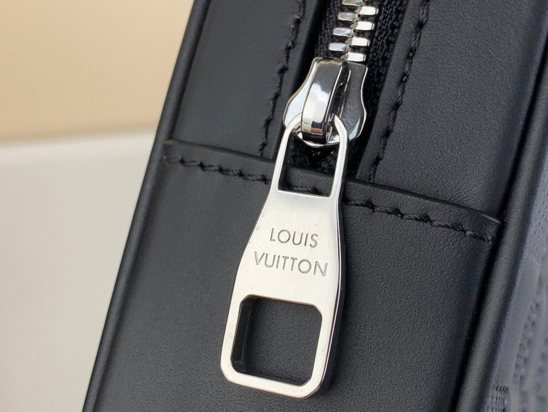 Louis Vuitton LV Clutch Bag Kasai Damier Graphite Black 24cm