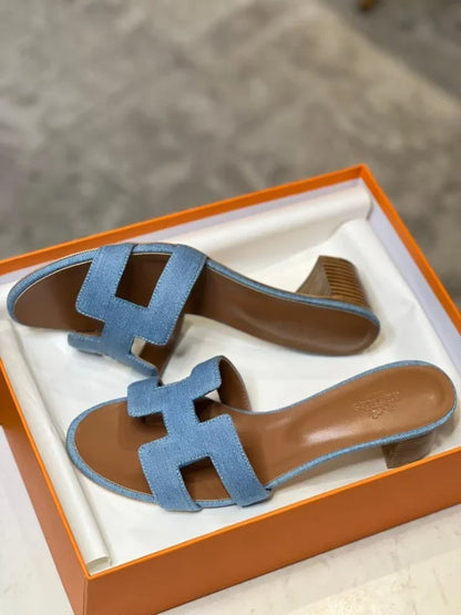 Women’s H Cut-out Sandals In Calf Leather