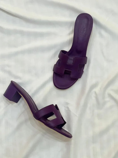 Women’s H Cut-out Sandals In Calf Leather