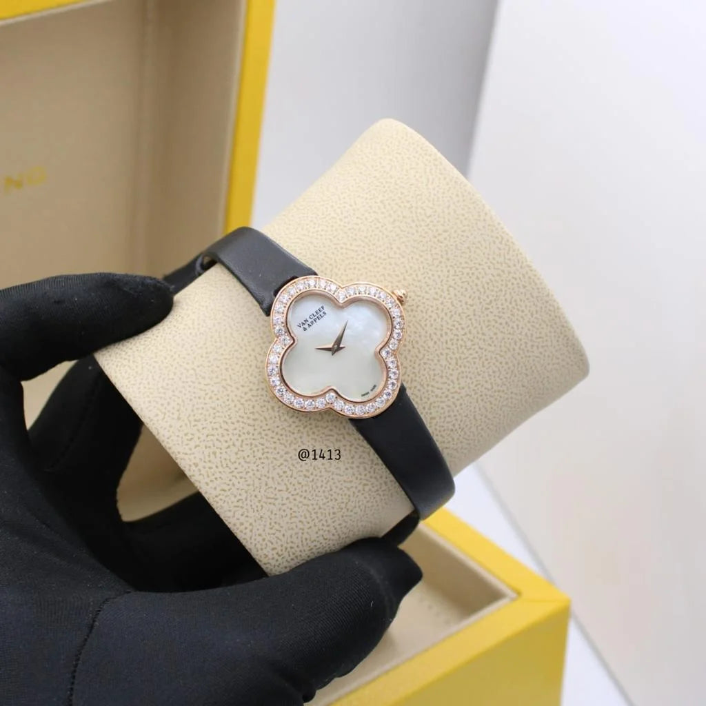 Van Cleef & Arpels Vintage Alhambra Women’s Watch