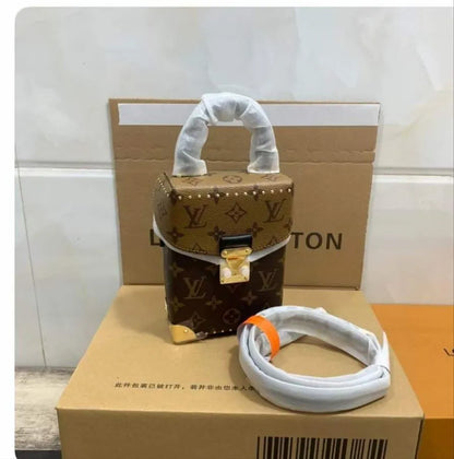 Louis Vuitton Monogram Casual Style Unisex Canvas Blended Fabrics Bag