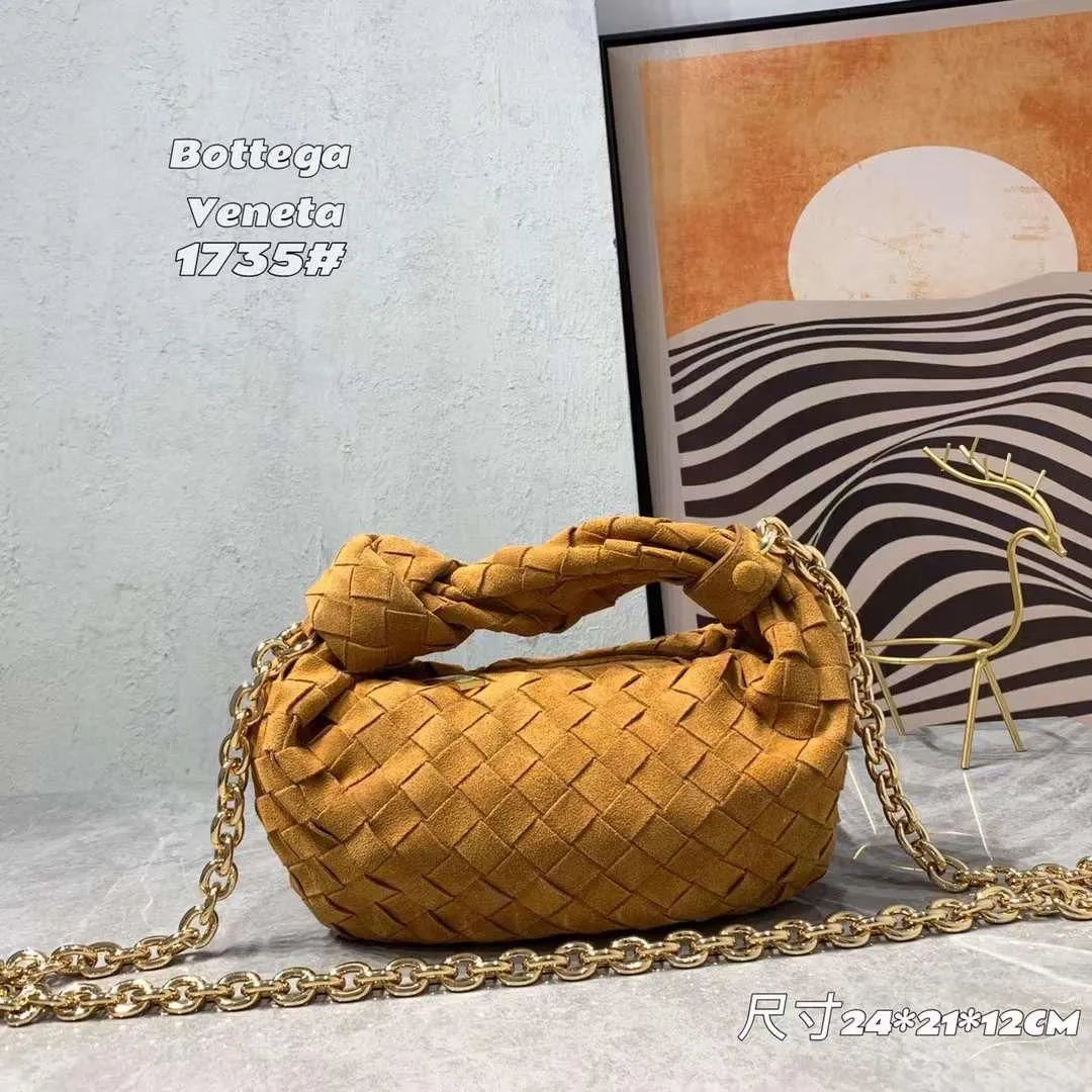 Bottega Veneta Cowhide Fashion Casual Knotted Woven Dumpling Bag