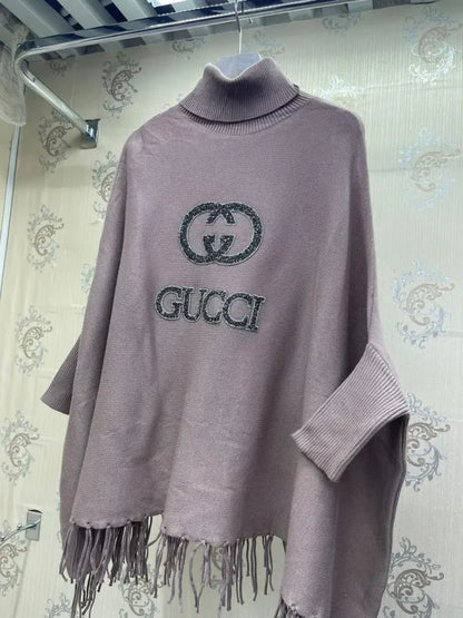 Gucci Logo Printed Long Sleeve Fleece Poncho