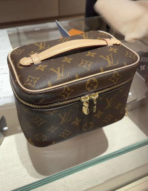 Louis Vuitton Vanity Leather Bag