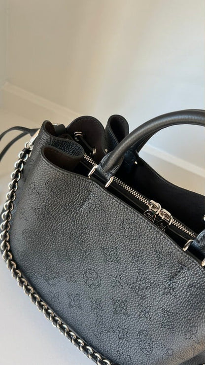 Louis vuitton bella mahina tote black