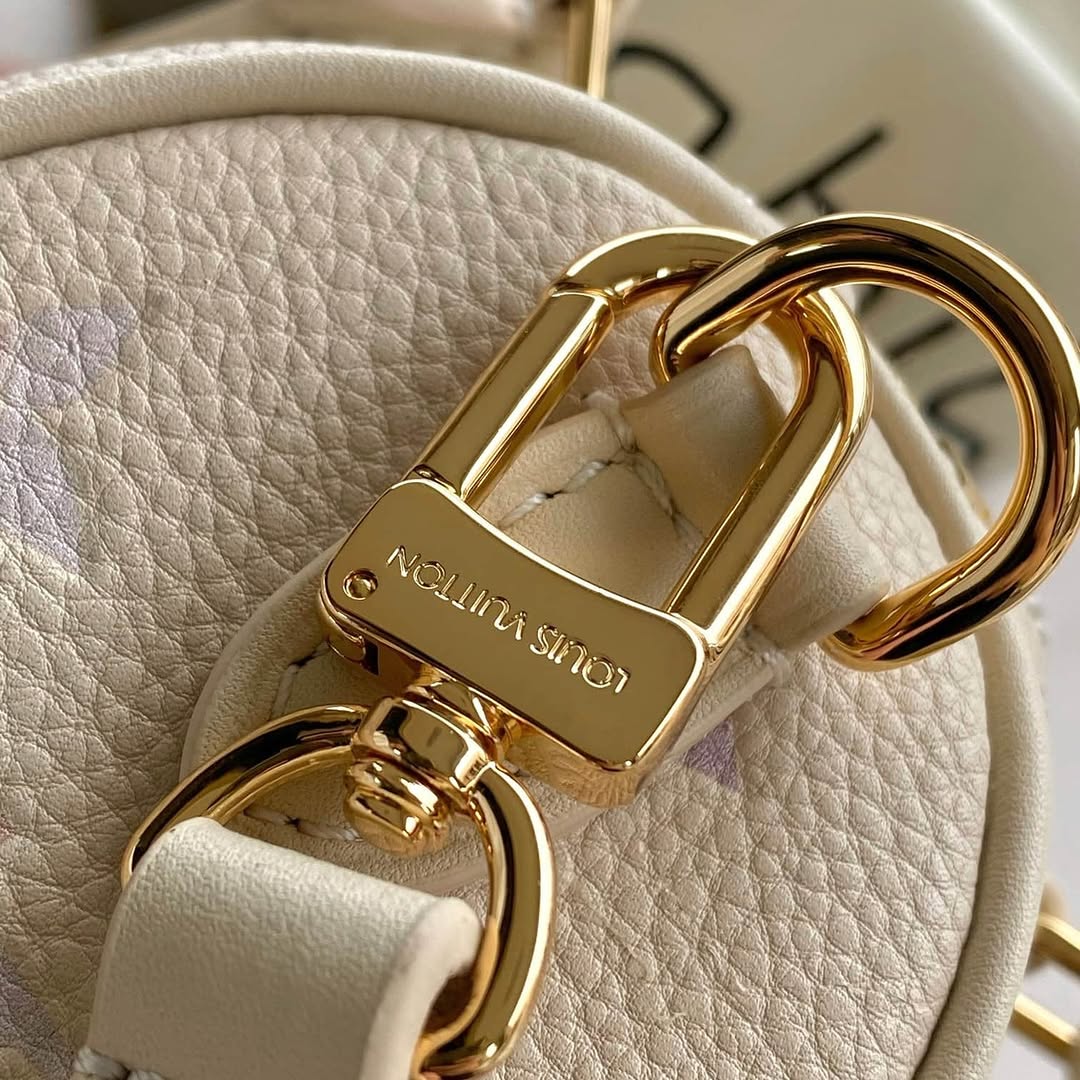 LV Speedy Nano White