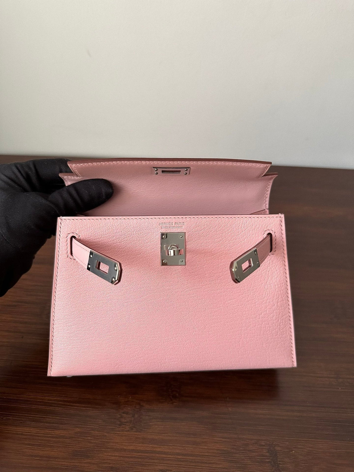 HN Mini Kelly 20 bag in Rose Sakura leather with silver hardware