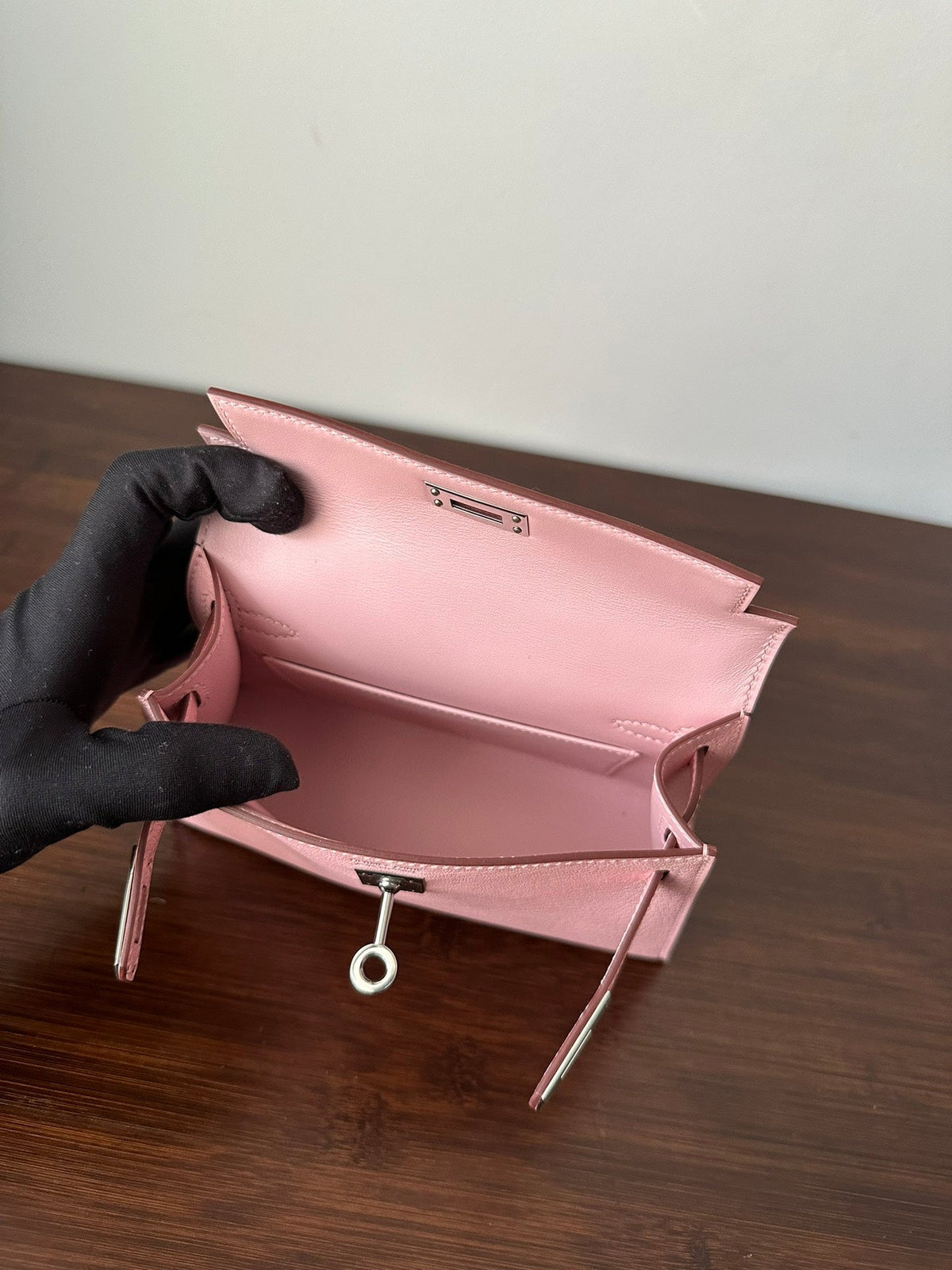 HN Mini Kelly 20 bag in Rose Sakura leather with silver hardware