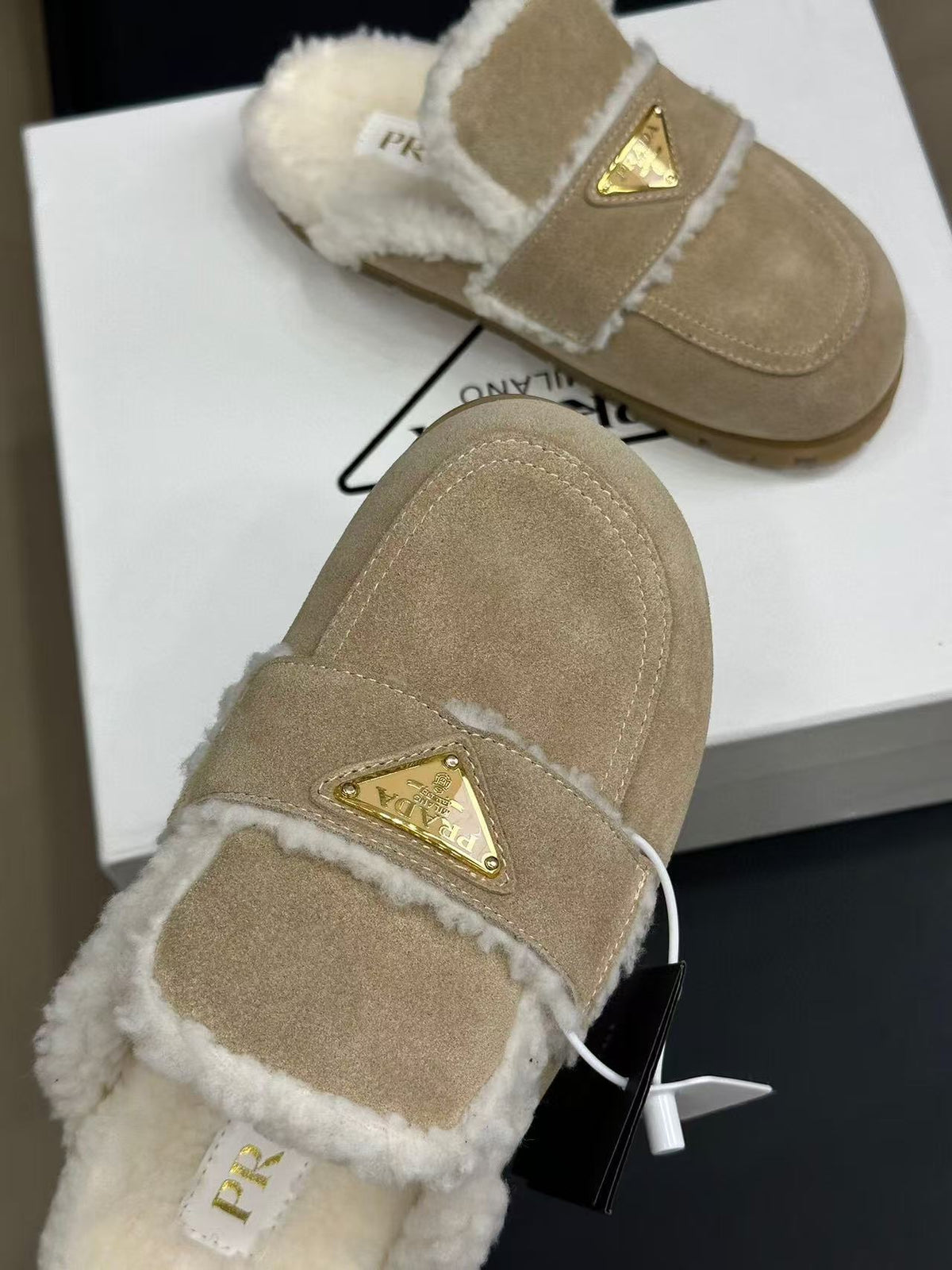 MULES SUEDE AND SHEARLING BEIGE