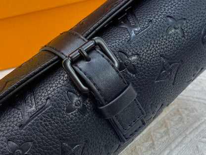 ETUI 3 MONTRES MONOGRAM TAURILLON BLACK CALFSKIN