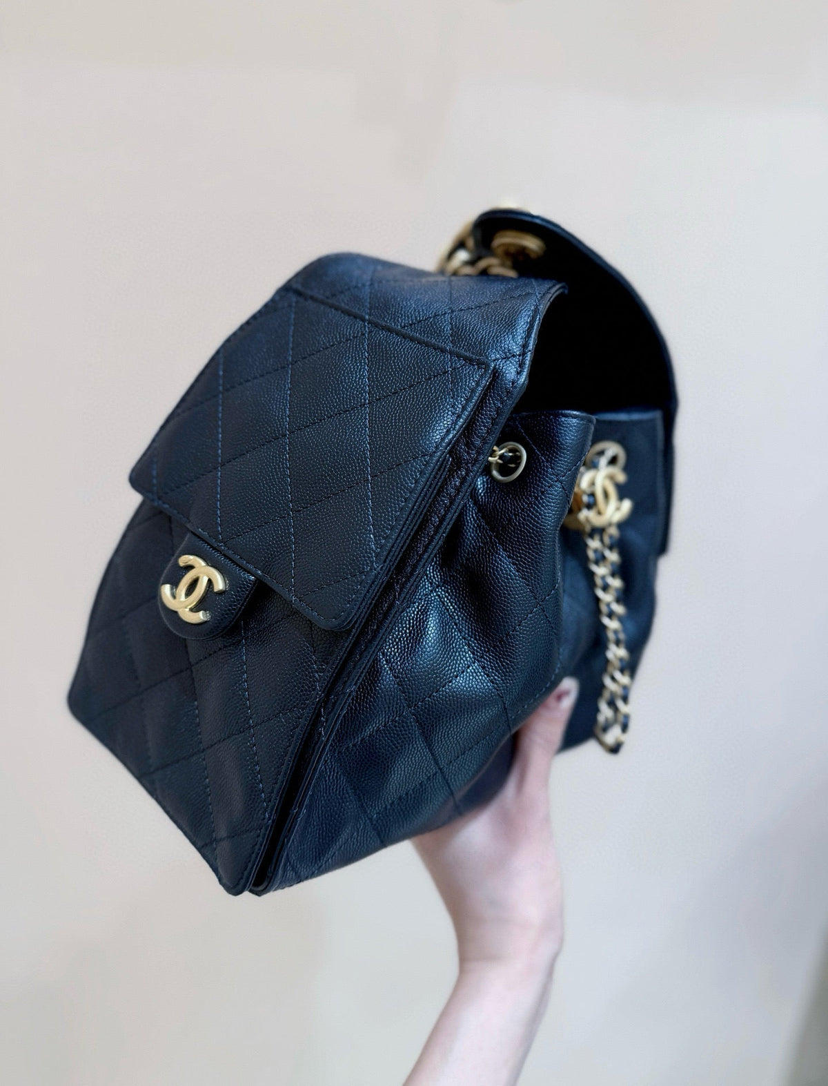 CHANEL 25 SMALL BLACK CAVIAR GOLD HARDWARE