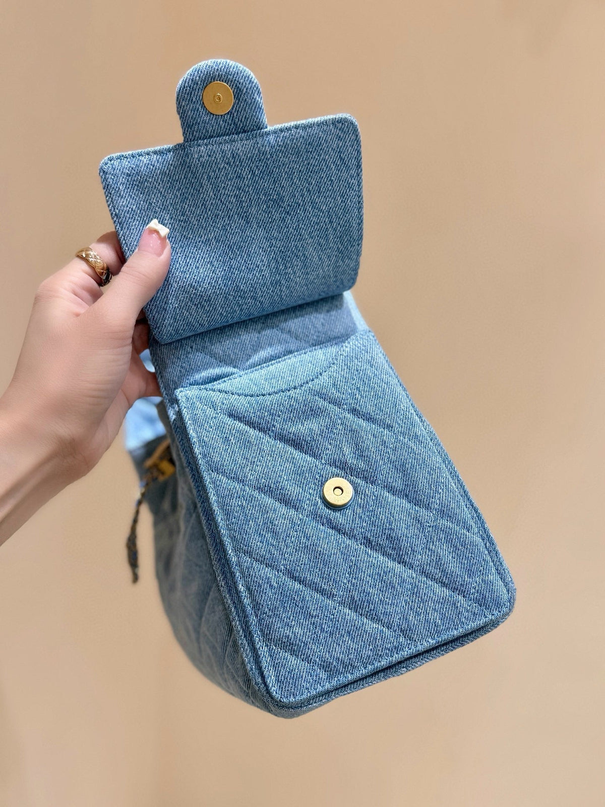 CHANEL 25 SMALL IN BLUE 30 DENIM GOLD HARDWARE