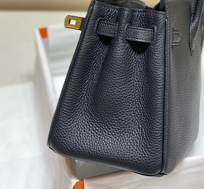 HN 30CM IN BLACK TOGO LEATHER GOLD HARDWARE