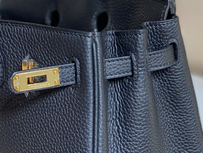 HN 30CM IN BLACK TOGO LEATHER GOLD HARDWARE