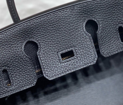 HN 30CM IN BLACK TOGO LEATHER GOLD HARDWARE
