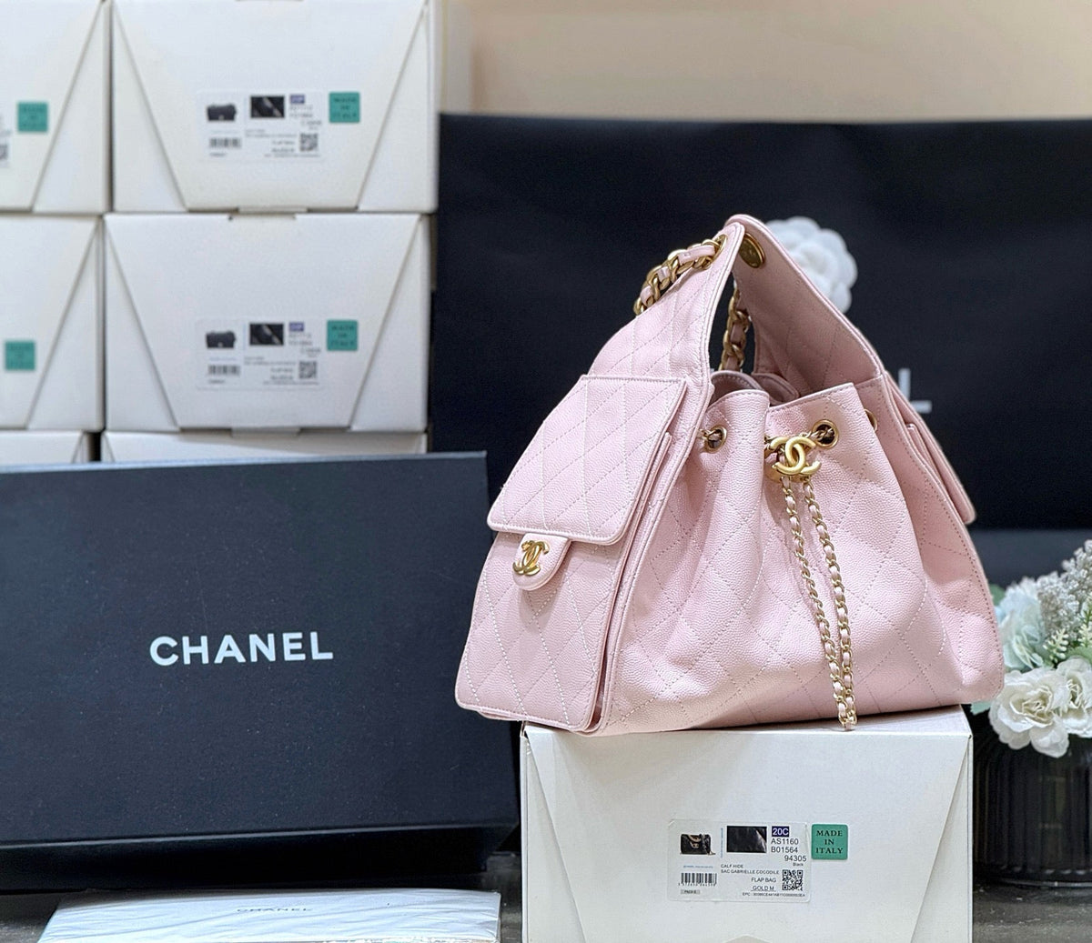 CHANEL 25 HANDBAG IN PASTEL PINK WITH GOLD HARDWARE