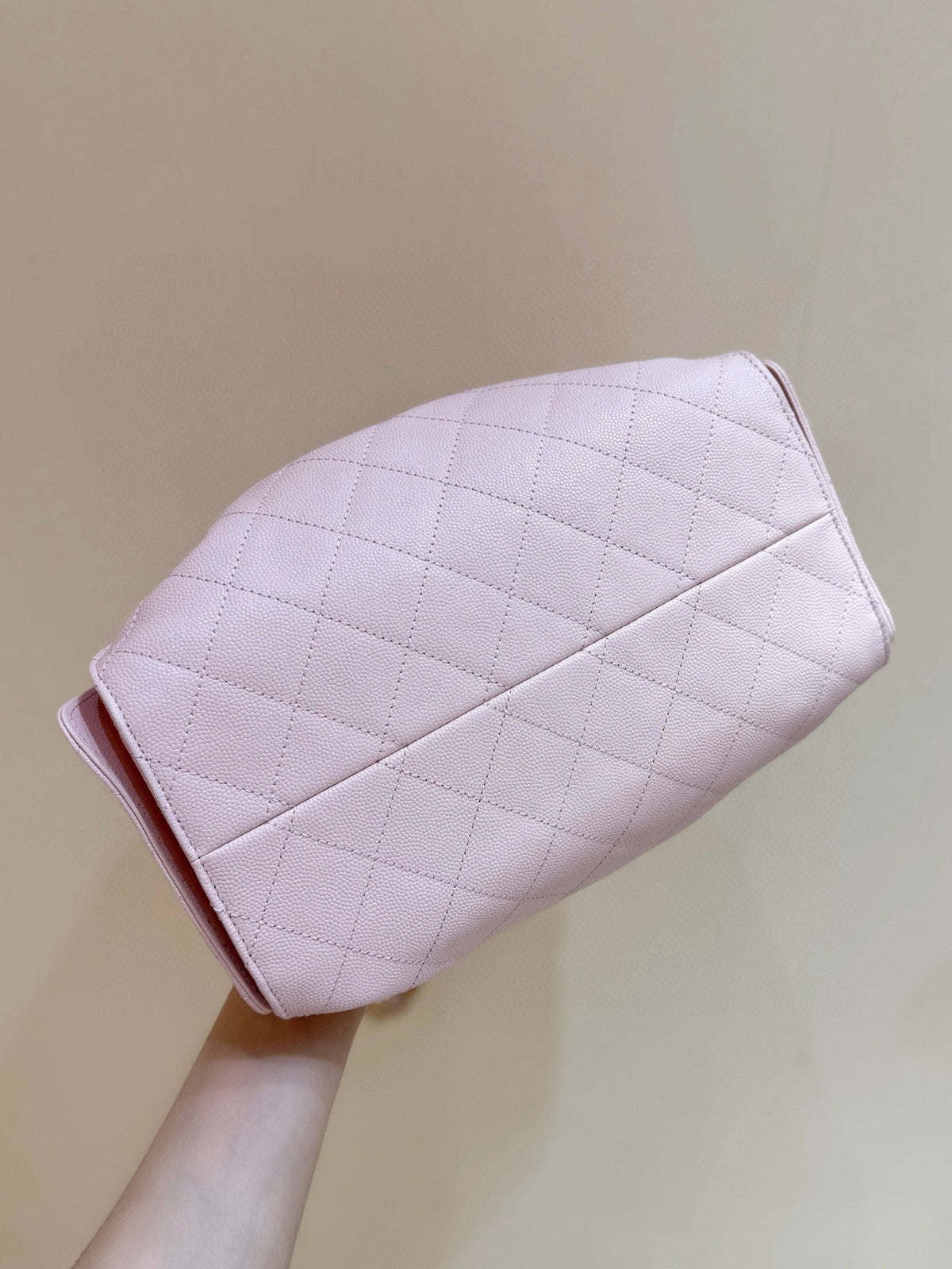CHANEL 25 HANDBAG IN PASTEL PINK WITH GOLD HARDWARE