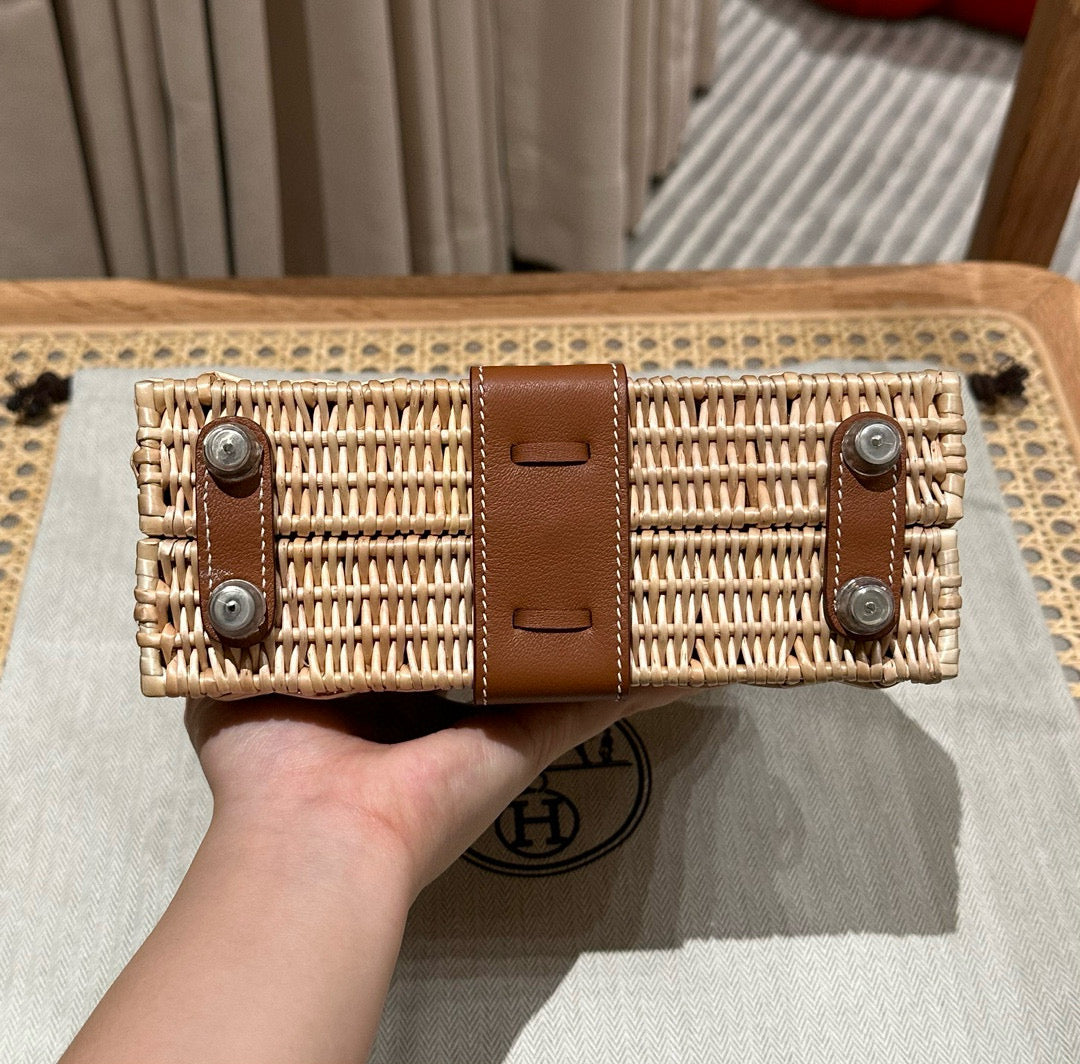 HN PICNIC HANDBAG IN BROWN & NATURAL LEATHER AND WICKER SILVER HARDWARE