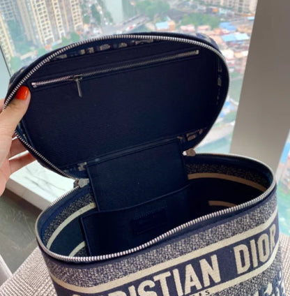 Christian Dior Travel Vanity Case – Women’s Oblique Embroidery Cosmetic Bags