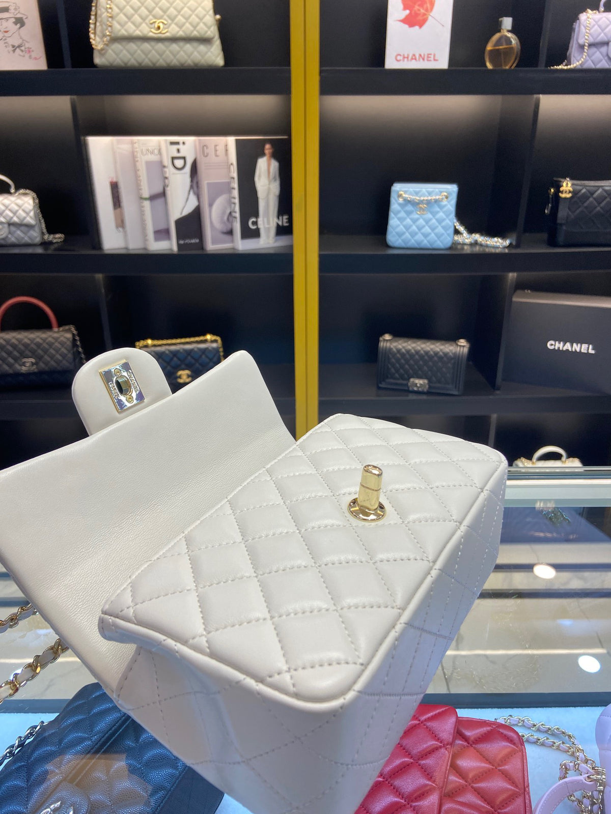 Chanel Handle Charm Like Auth Handbags Lock Gold Demi White 20x12cm