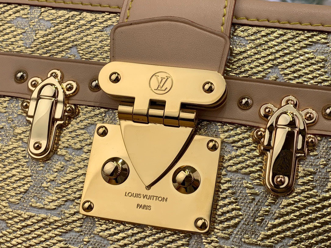 Louis Vuitton LV Petite Box Shape Lock Plated Gold Handbags 20×12.5x5cm
