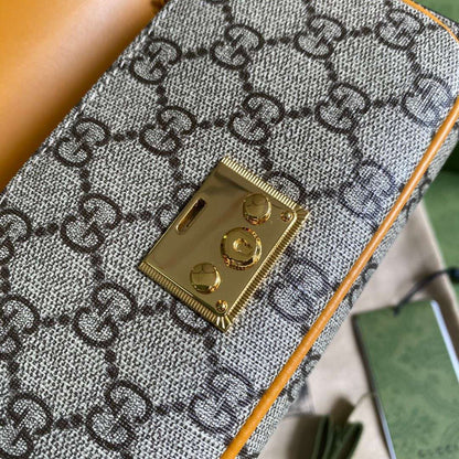 Gucci Clutch Women’s Crossbody Bag with High Quality Monogram Pattern 19x10cm