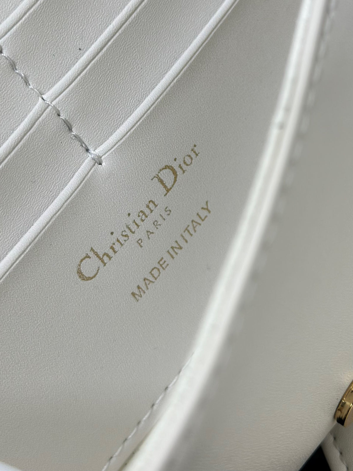 Dior Bobby Women’s Crossbody Bag Super White Smooth Leather 21.5x12x4cm
