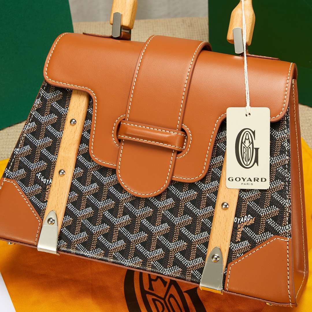 Goyard SAIGON Brown Handbag With Wooden Handle 28cm