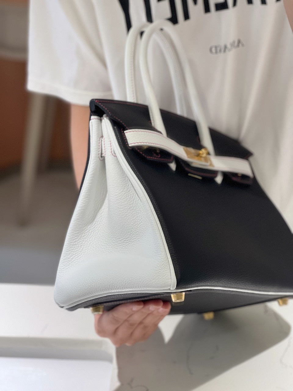HN 30 Black/White Togo leather Gold Hardware