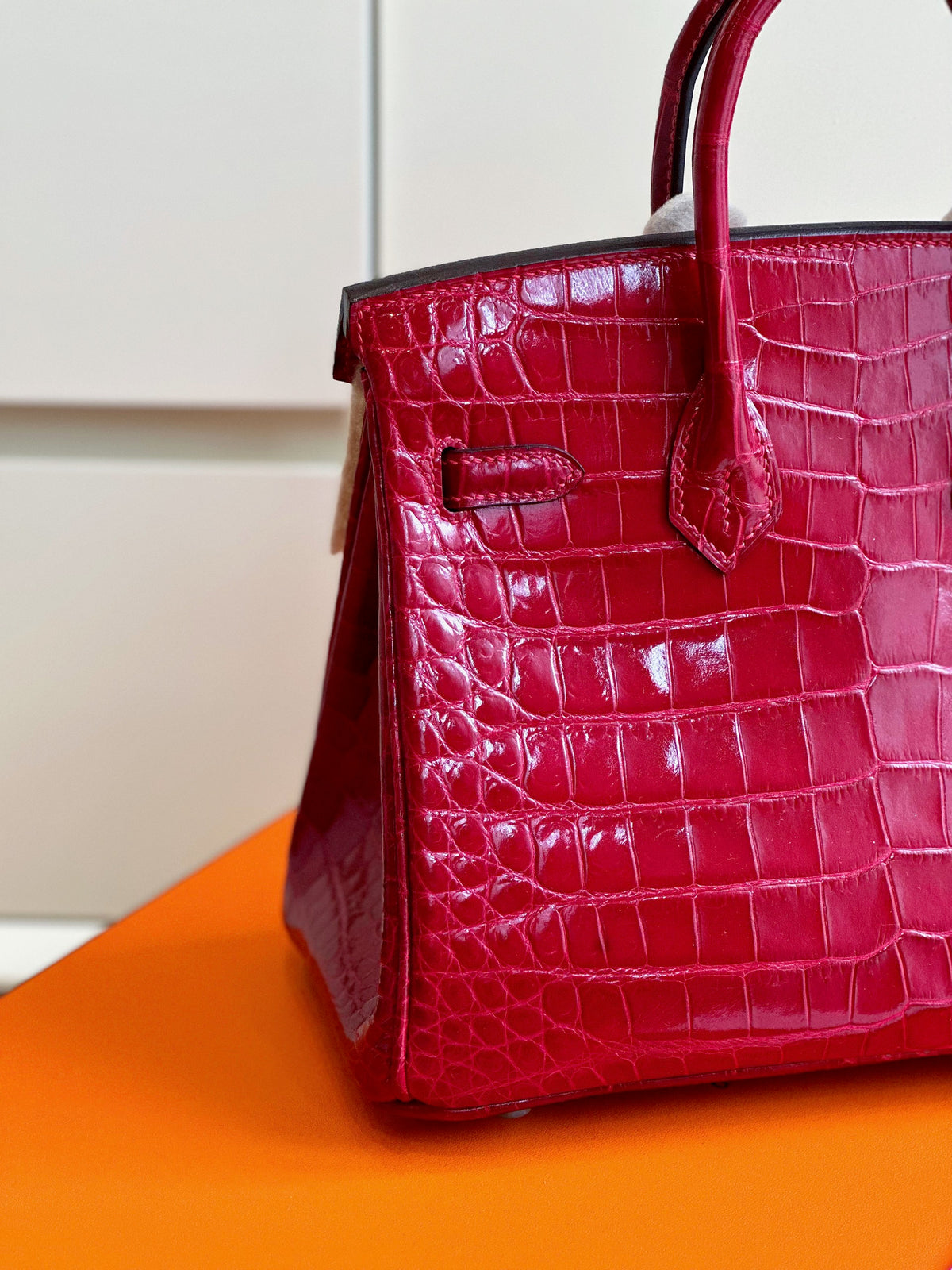 HN 25 Red Genuine Crocodile Leather Palladium Hardware