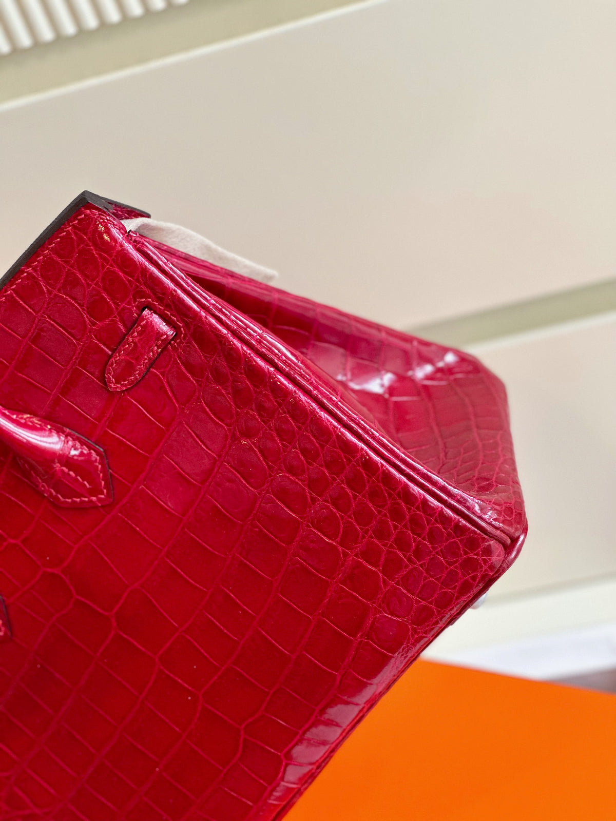 HN 25 Red Genuine Crocodile Leather Palladium Hardware