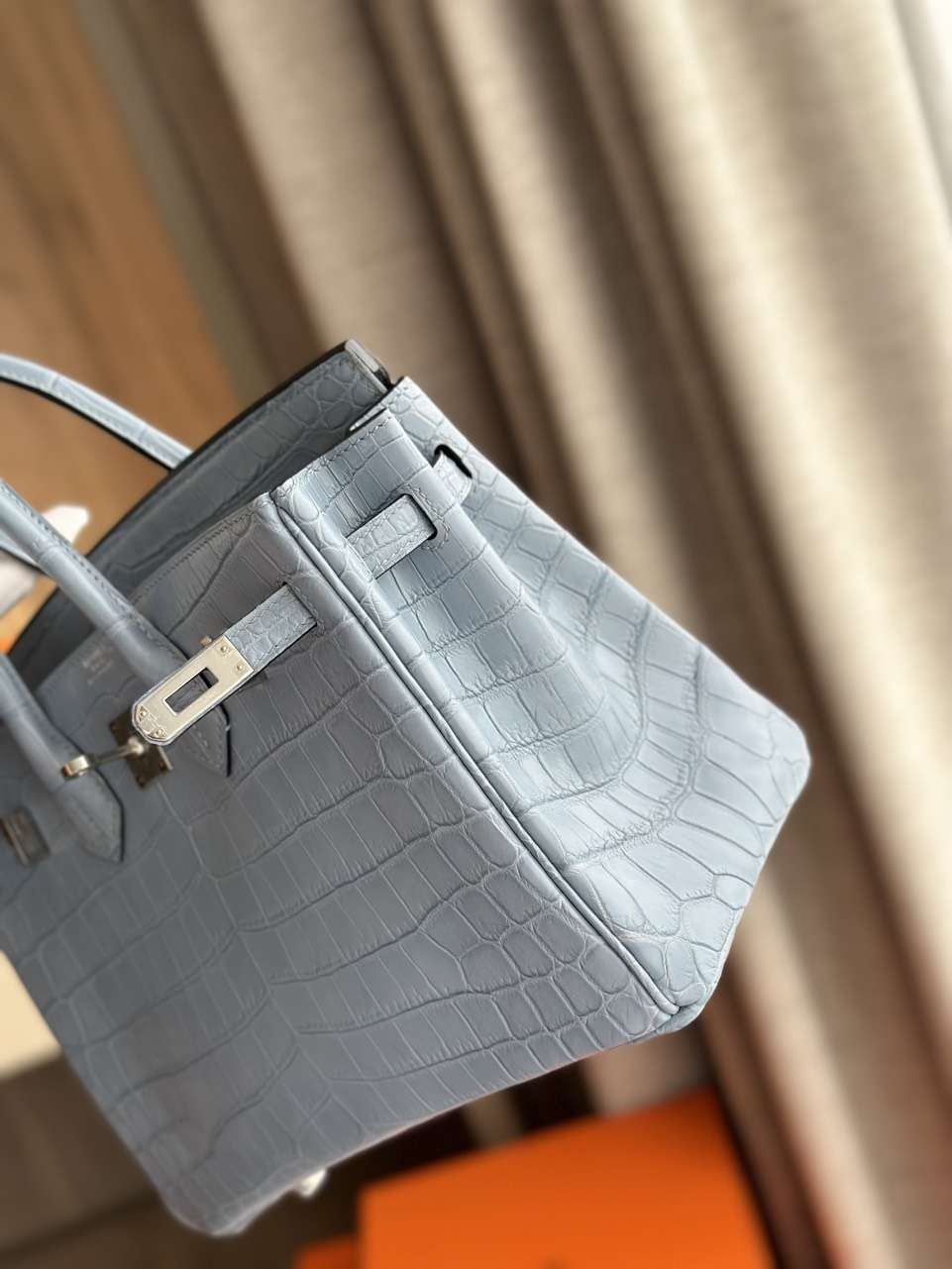 HN Like Auth Hand Sewing Imported Leather Handbags 25cm