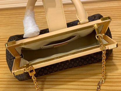Louis Vuitton LV Clucth Tisitt Like Auth Lock Handbags 28x14cm