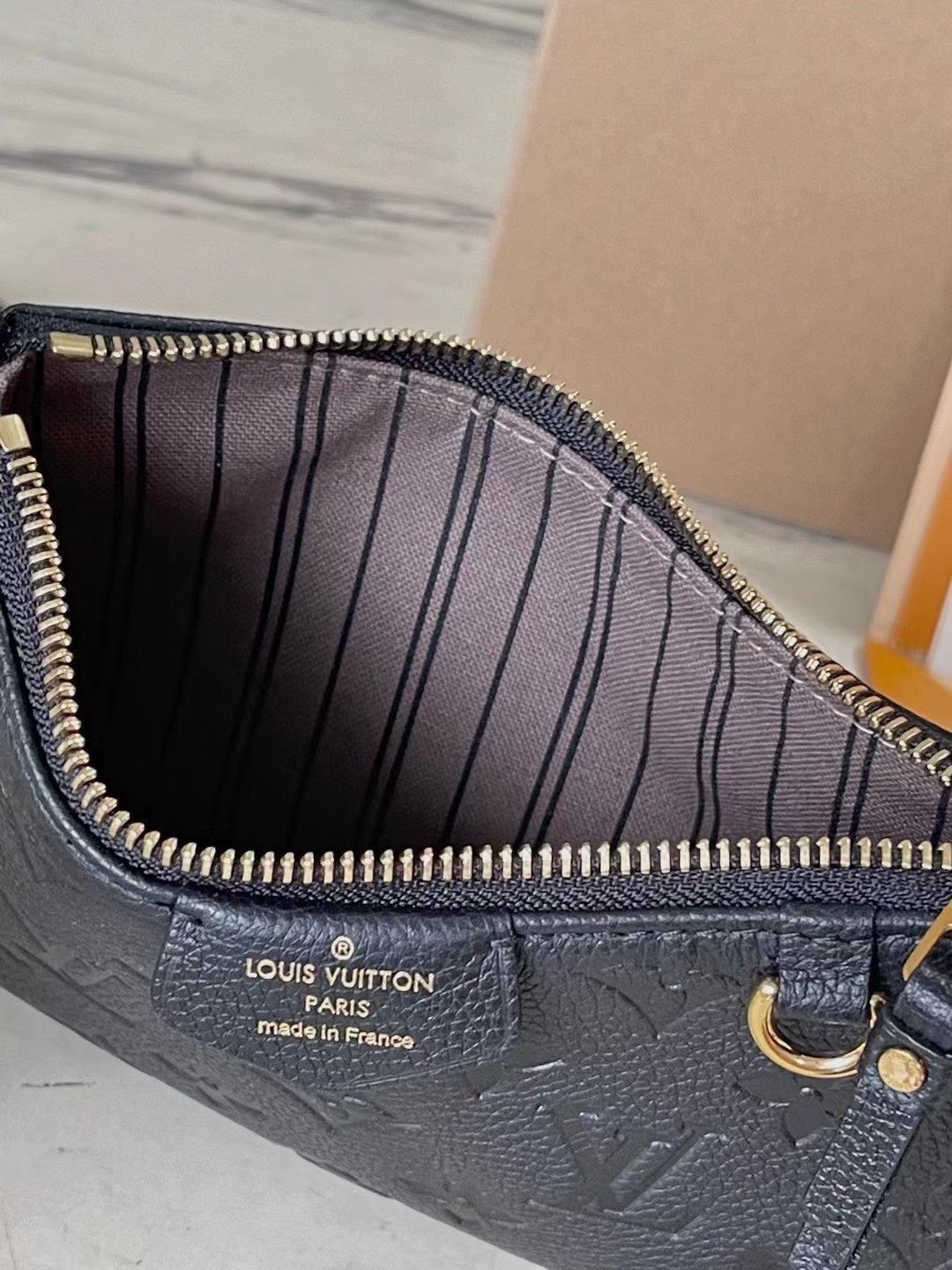 Louis Vuitton LV Easy Pouch On Strap Super Handbags Black 19×11.5x3cm