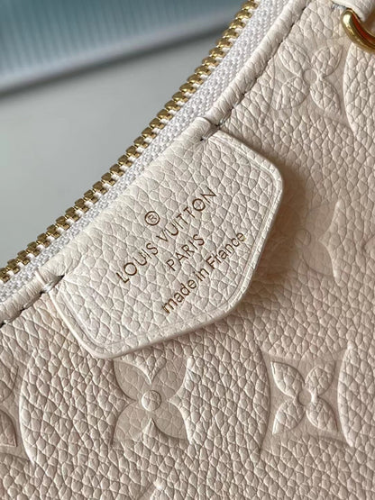 Louis Vuitton LV Easy Pouch On Strap Handbags White Milk 19×11.5x3cm